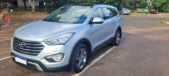 HYUNDAI GRAND SANTA FÉ 3.3 MPFI V6 4WD GASOLINA 4P AUTOMÁTICO HYUNDAI GRAND SANTA FÉ 3.3 MPFI V6 4WD GASOLINA 4P AUTOMÁTICO